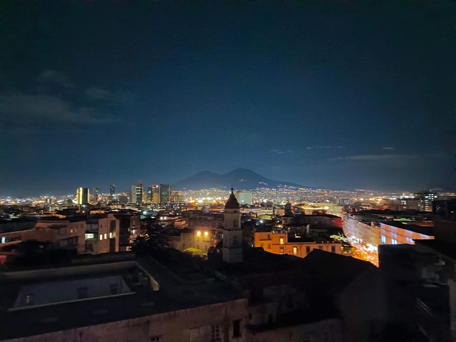 Faccia Gialla Napoli Casa Vacanze Esterno foto