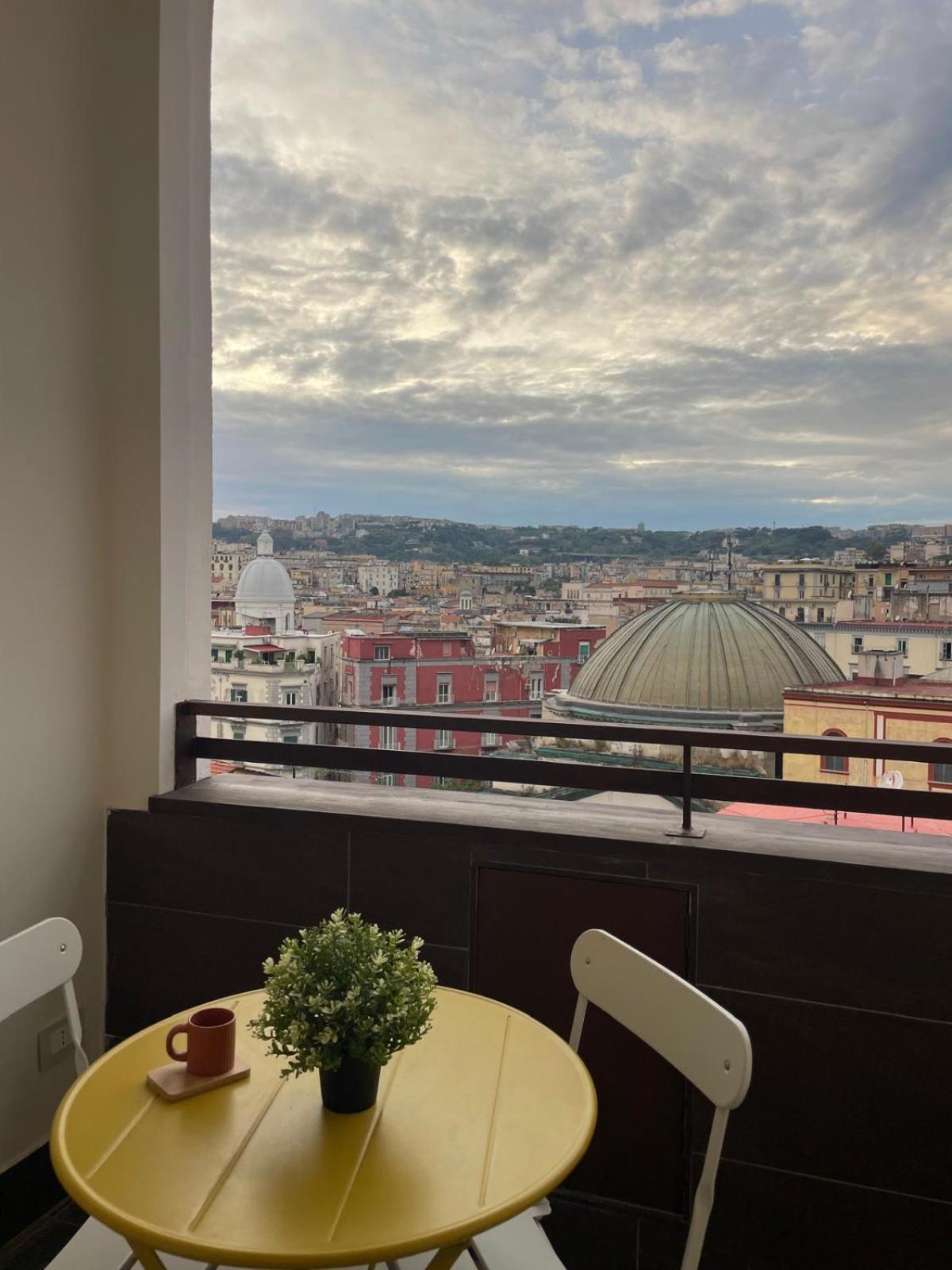 Faccia Gialla Napoli Casa Vacanze Esterno foto