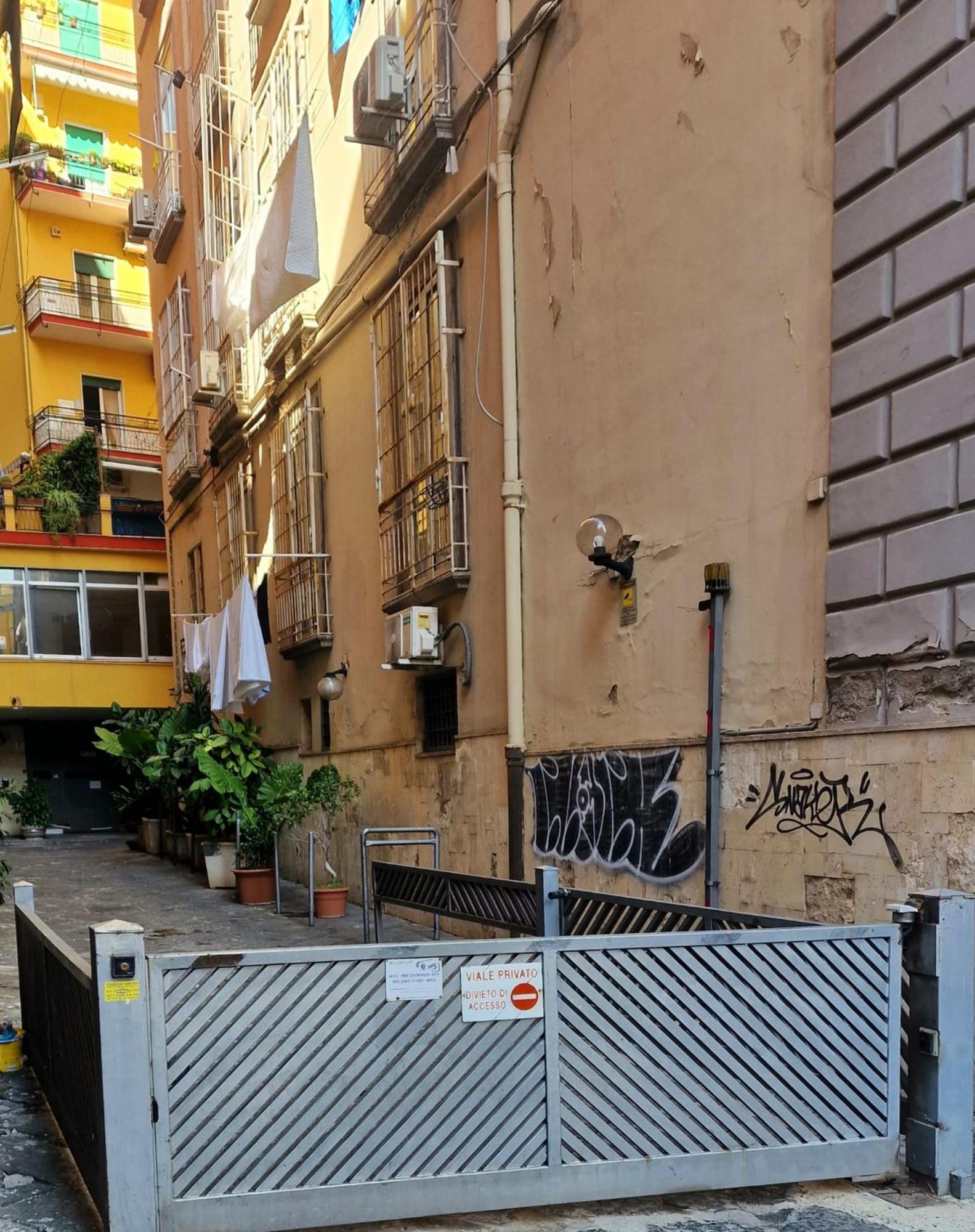 Faccia Gialla Napoli Casa Vacanze Esterno foto